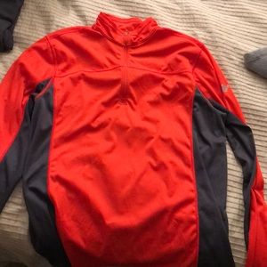 Tech shirt